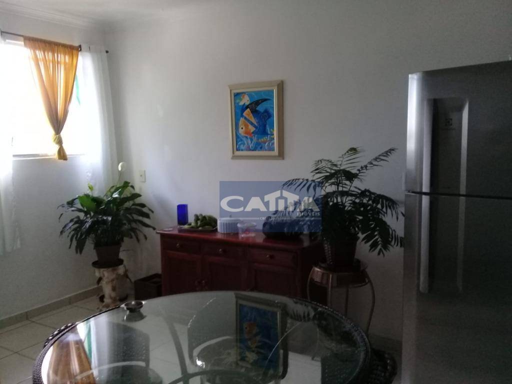 Casa à venda com 4 quartos, 228m² - Foto 13