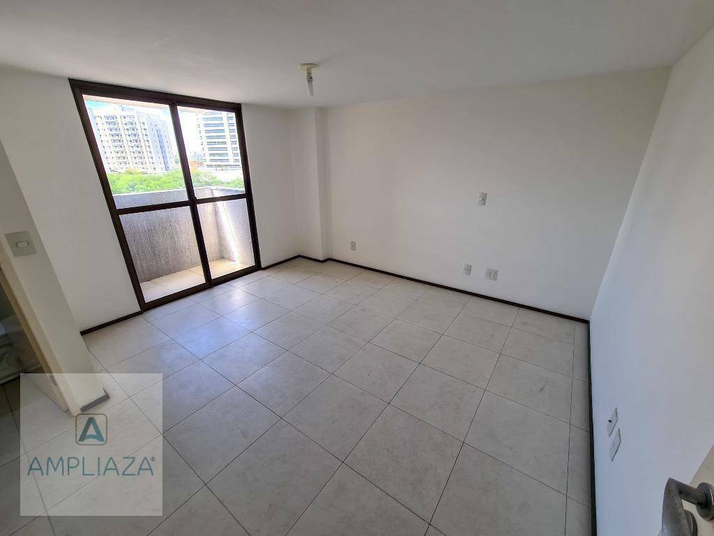 Apartamento à venda com 3 quartos, 114m² - Foto 12