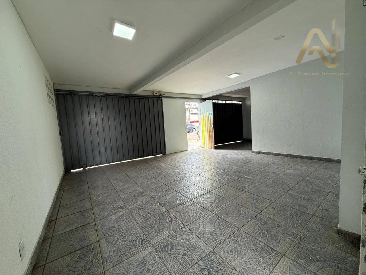 Casa, 5 quartos, 315 m² - Foto 2