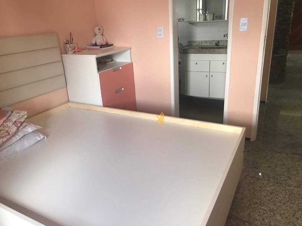 Apartamento à venda com 3 quartos, 116m² - Foto 12