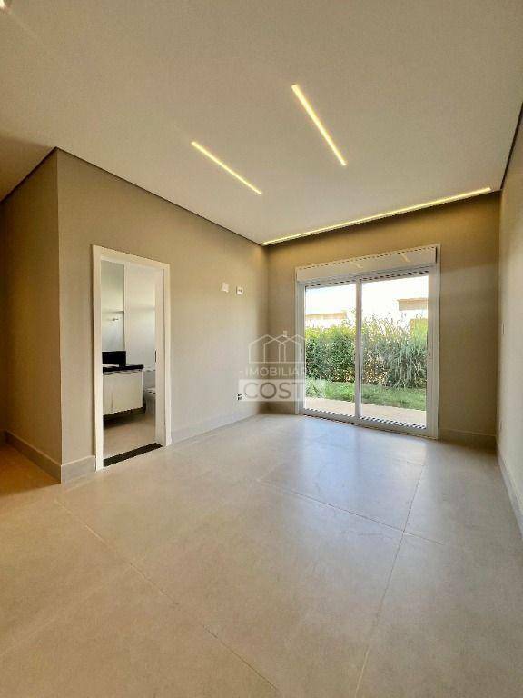 Casa de Condomínio à venda com 4 quartos, 600m² - Foto 35