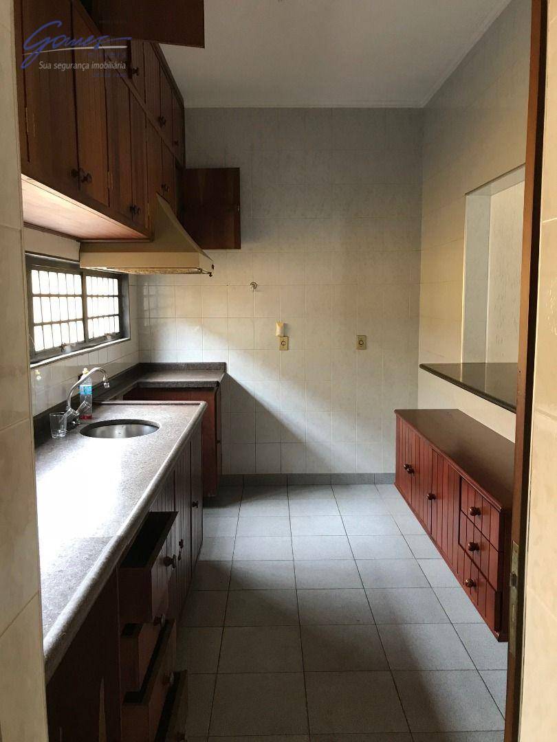 Sobrado à venda com 3 quartos, 225m² - Foto 8