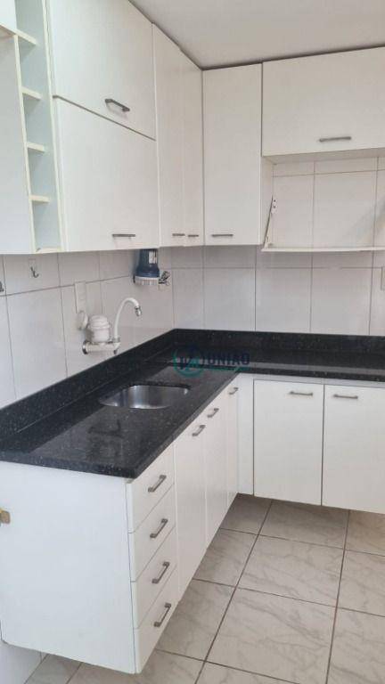 Apartamento à venda com 2 quartos, 71m² - Foto 19