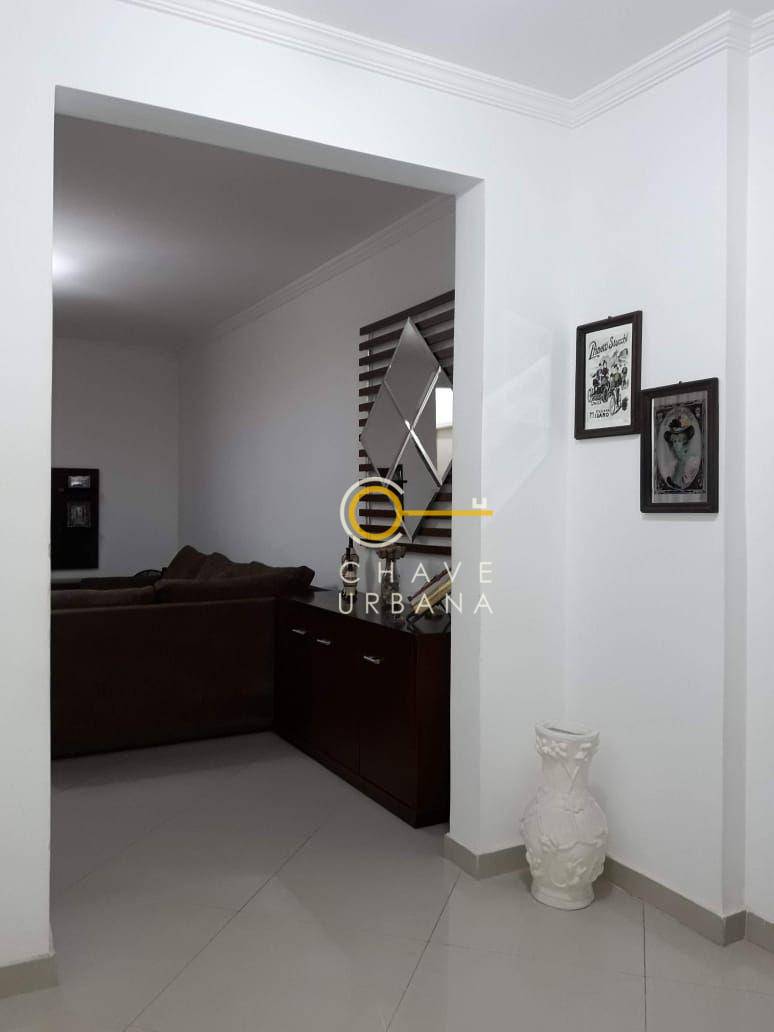 Apartamento à venda com 3 quartos, 94m² - Foto 3