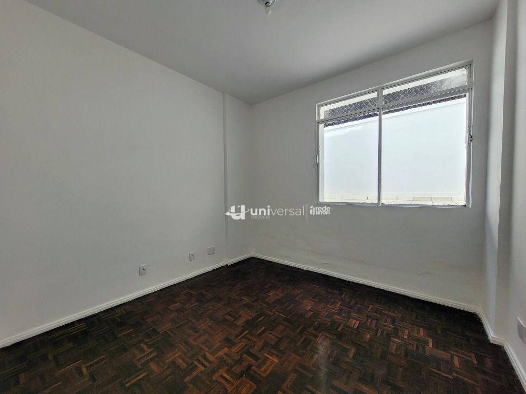 Apartamento à venda com 3 quartos, 118m² - Foto 6
