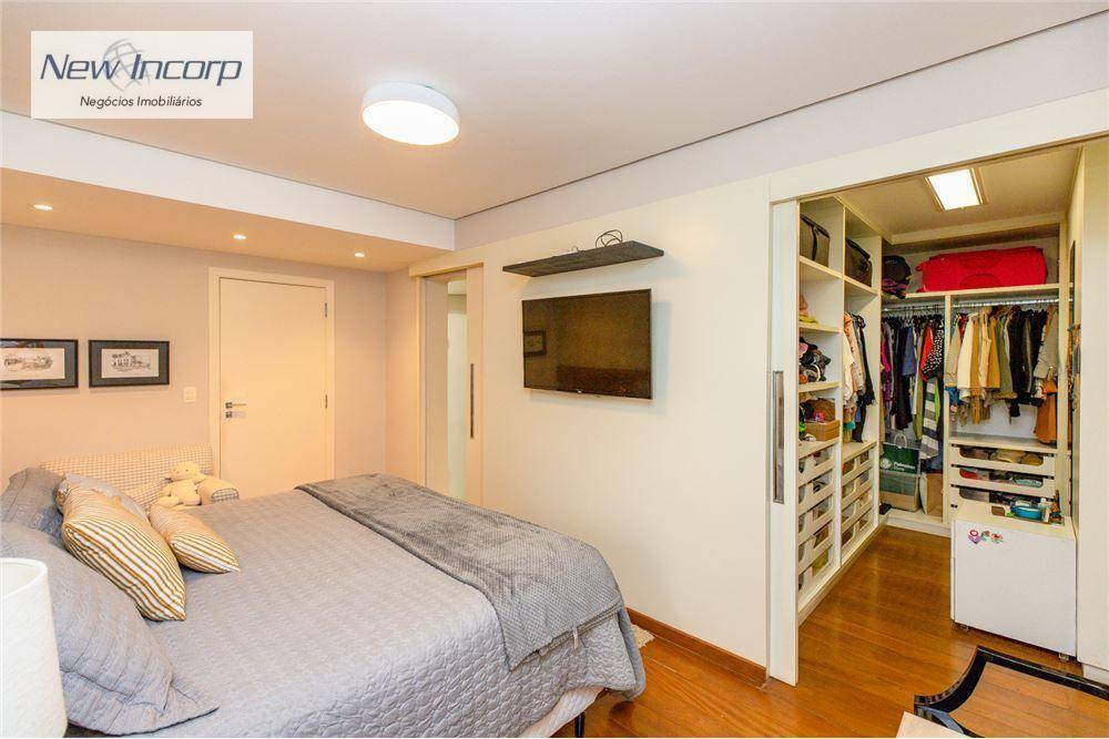 Apartamento à venda com 3 quartos, 218m² - Foto 23