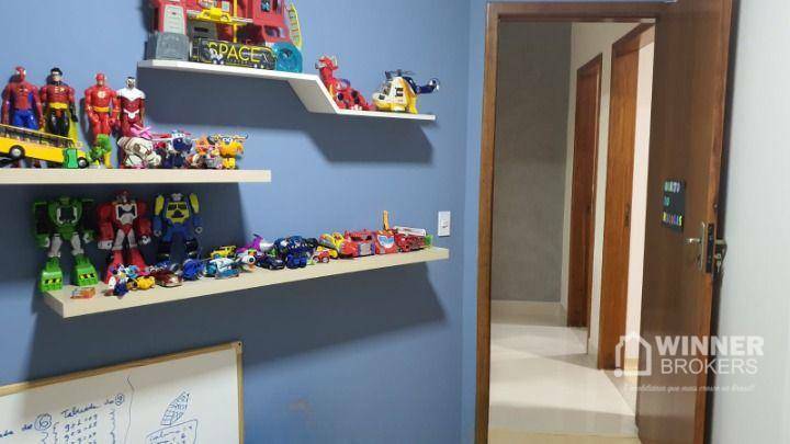 Sobrado à venda com 4 quartos, 256m² - Foto 43