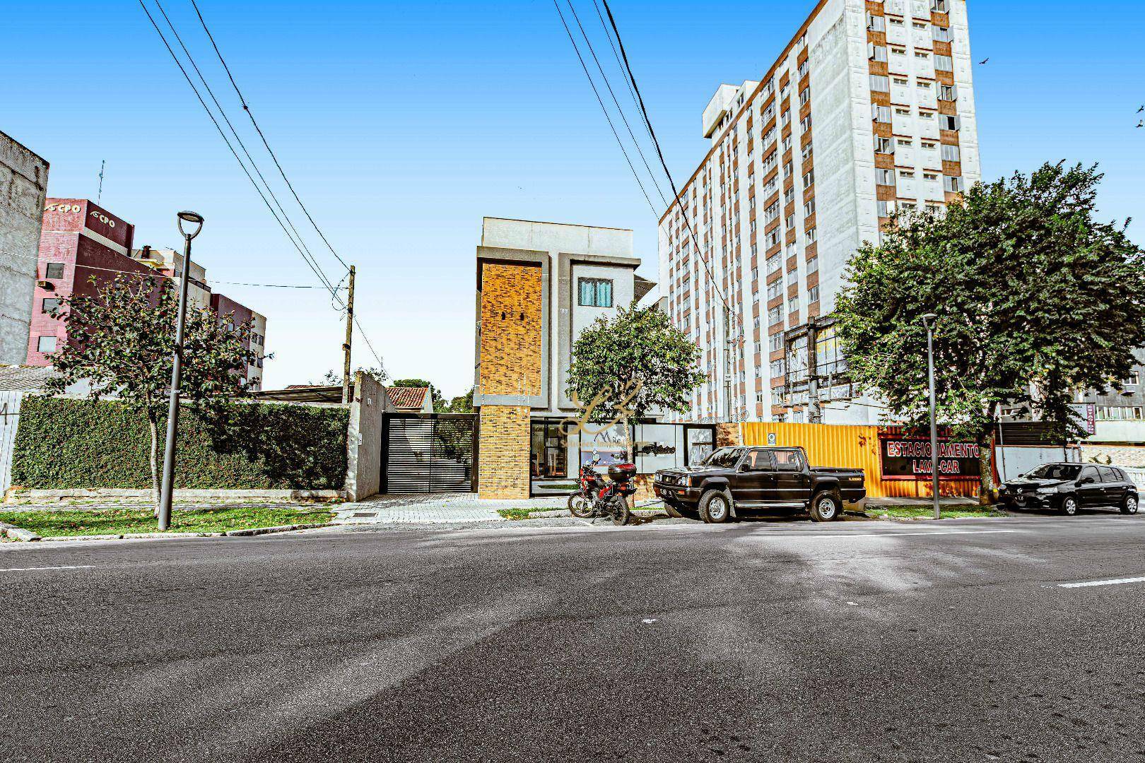 Apartamento para alugar com 2 quartos, 64m² - Foto 43