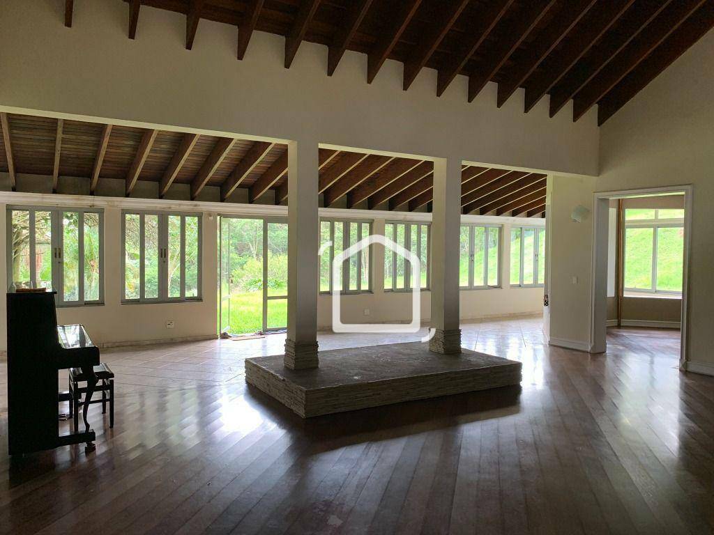 Casa de Condomínio à venda com 4 quartos, 660m² - Foto 17