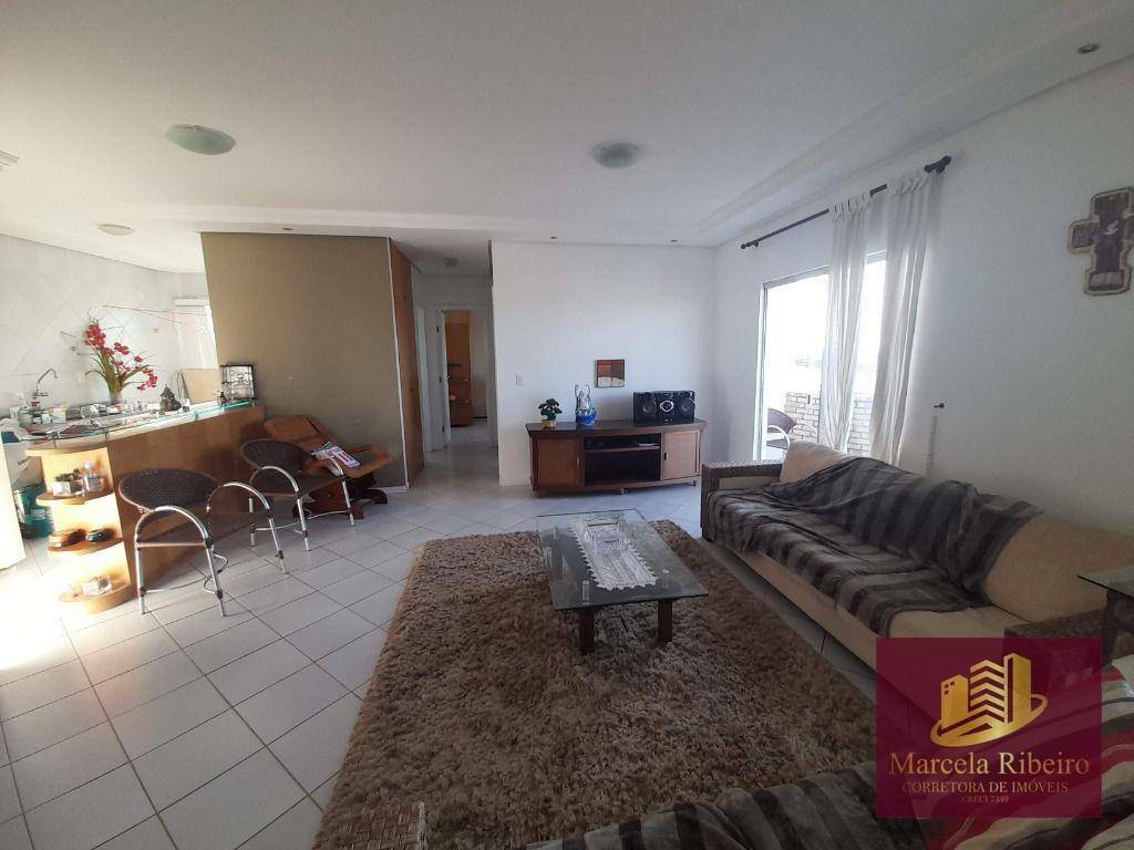 Apartamento à venda com 2 quartos, 65m² - Foto 7