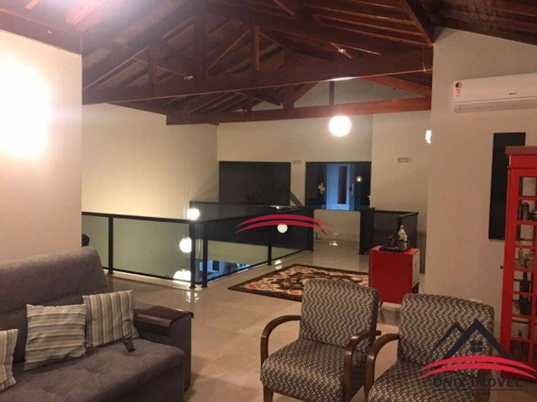 Casa à venda com 3 quartos, 250m² - Foto 30