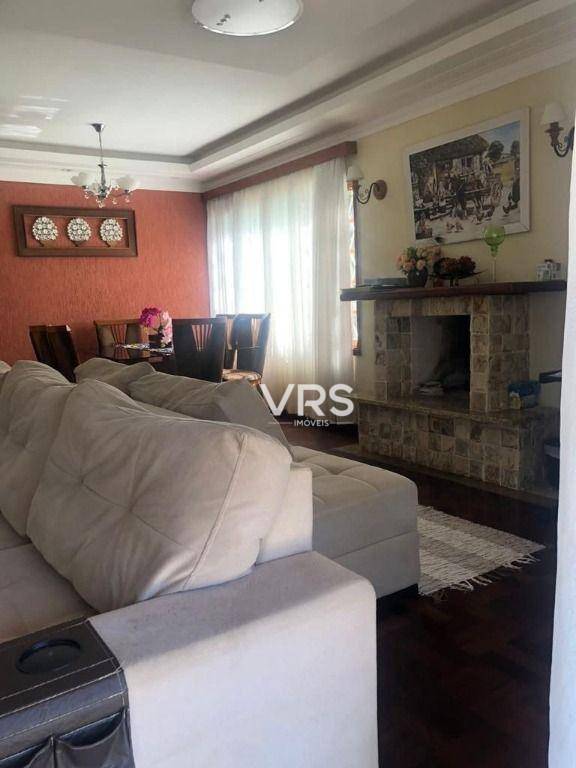 Casa à venda com 4 quartos, 124m² - Foto 7