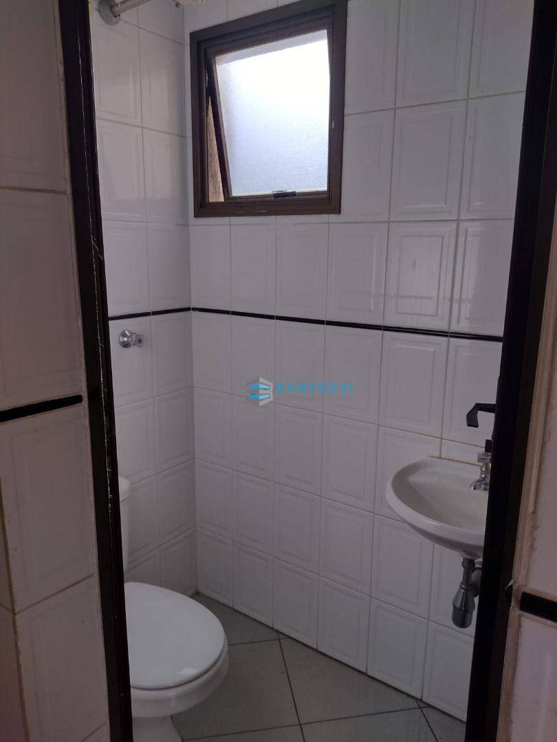 Apartamento à venda com 4 quartos, 135m² - Foto 18