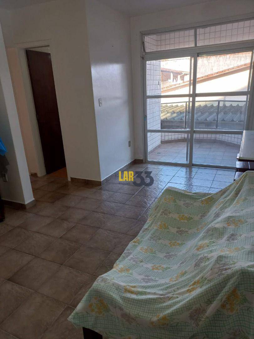 Apartamento à venda com 2 quartos, 78m² - Foto 3