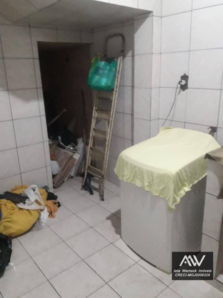 Casa de Condomínio à venda com 4 quartos, 300m² - Foto 15