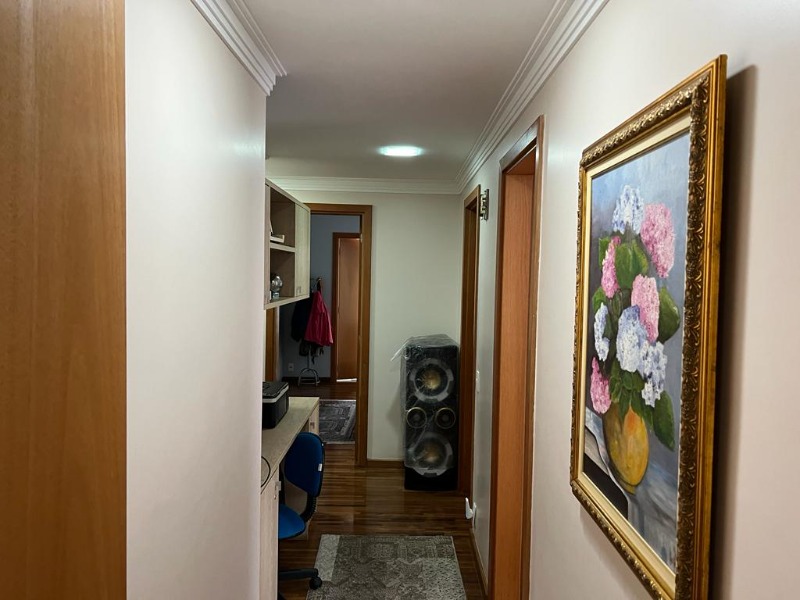 Apartamento à venda com 3 quartos, 213m² - Foto 13