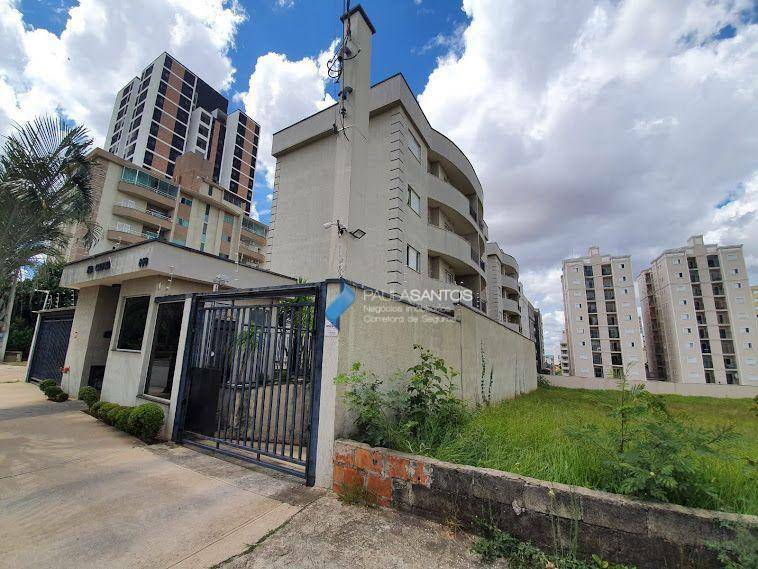 Apartamento para alugar com 2 quartos, 93m² - Foto 2