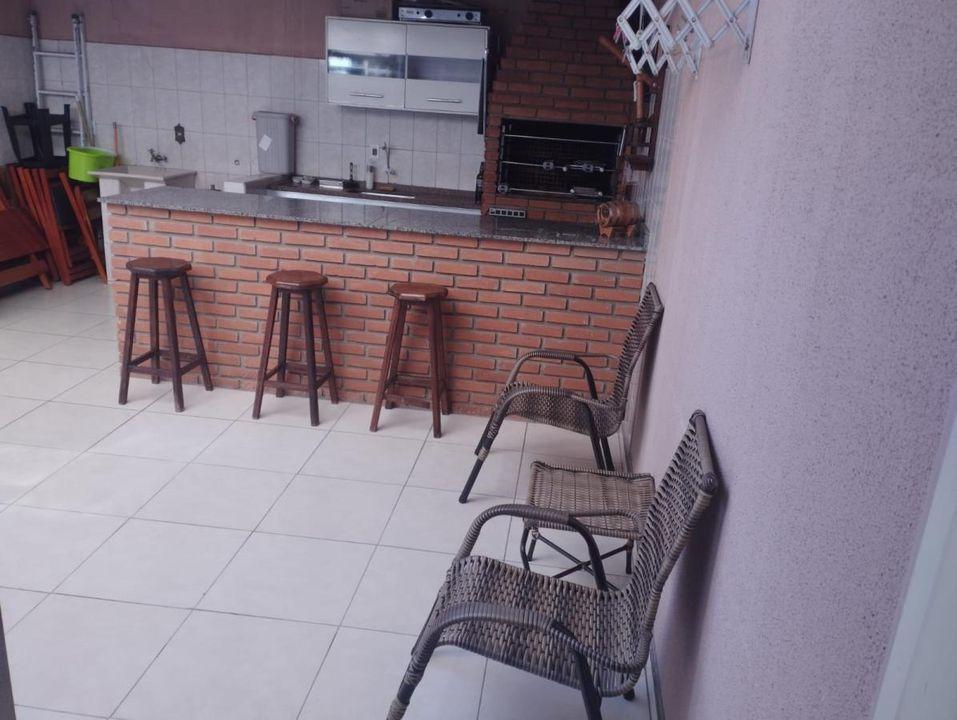 Sobrado à venda com 3 quartos, 340m² - Foto 1