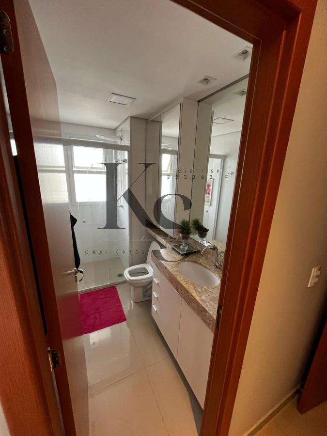 Apartamento à venda com 3 quartos, 114m² - Foto 3