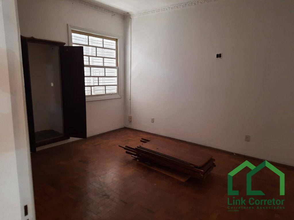 Casa para alugar com 3 quartos, 150m² - Foto 23