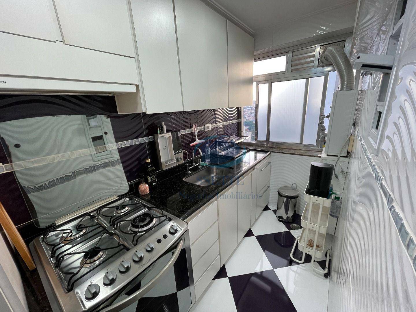 Apartamento à venda com 2 quartos, 60m² - Foto 8