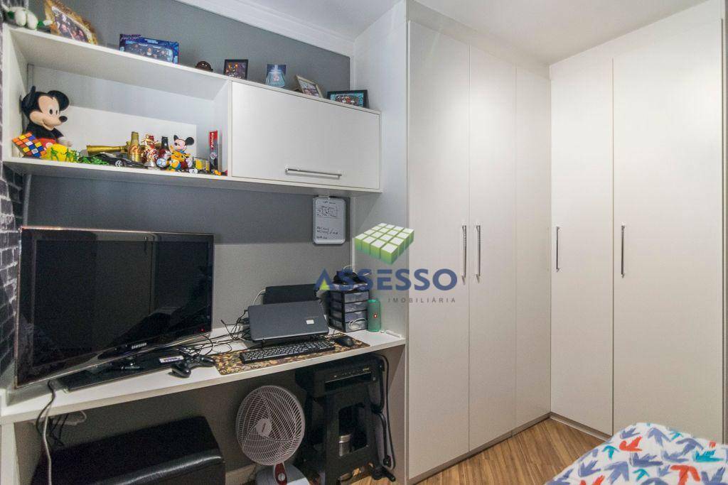 Apartamento à venda com 2 quartos, 64m² - Foto 14