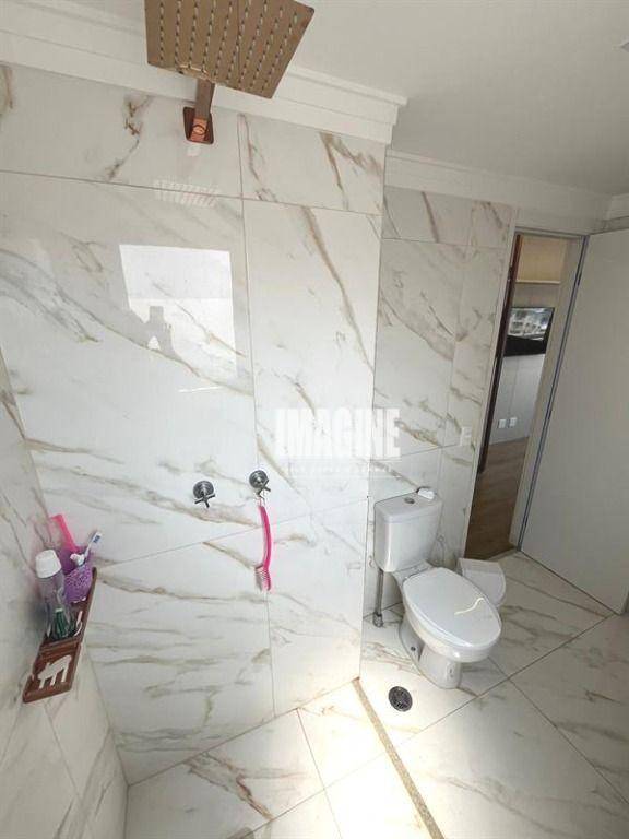 Apartamento à venda com 3 quartos, 121m² - Foto 18