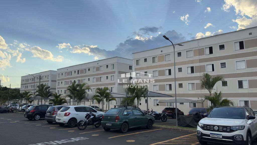 Apartamento à venda com 2 quartos, 47m² - Foto 12