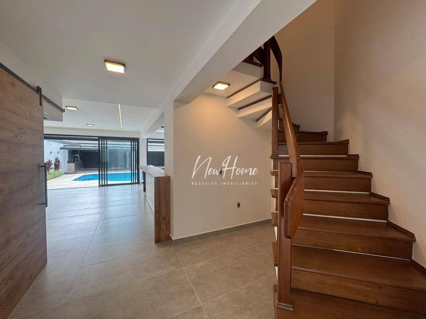 Casa à venda com 4 quartos, 351m² - Foto 9