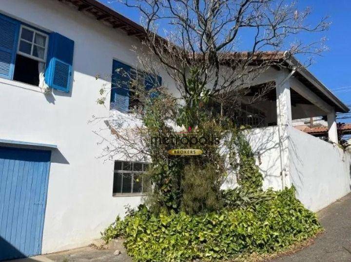 Casa à venda e aluguel com 3 quartos, 327m² - Foto 22