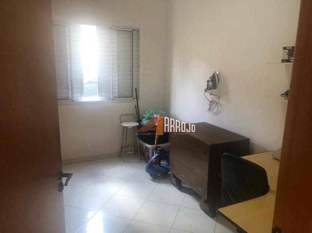 Sobrado à venda com 4 quartos, 132m² - Foto 17