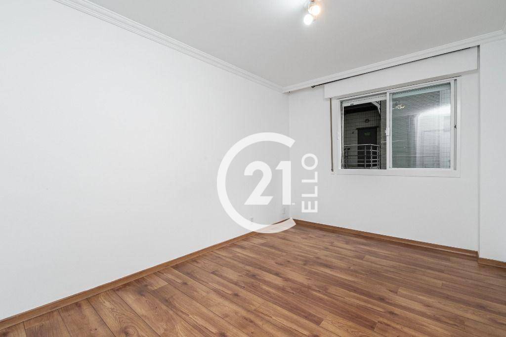 Apartamento para alugar com 3 quartos, 140m² - Foto 8