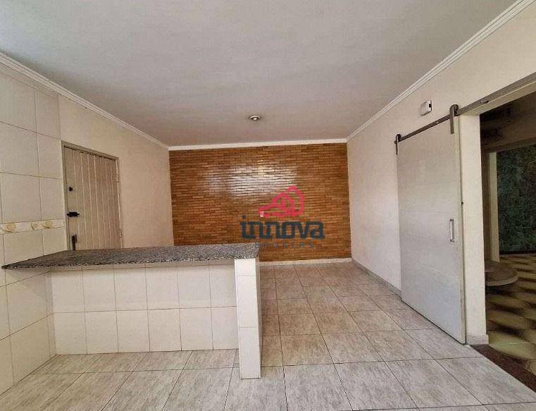 Sobrado à venda e aluguel com 3 quartos, 180M2 - Foto 12