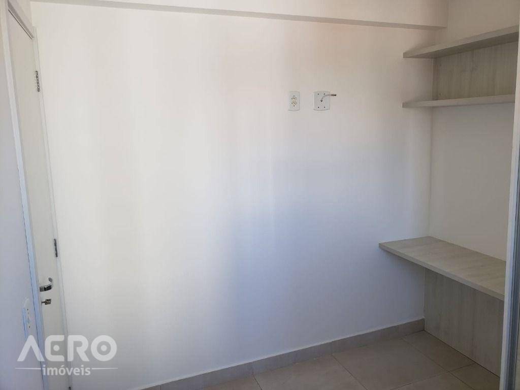 Apartamento para alugar com 2 quartos, 70m² - Foto 24