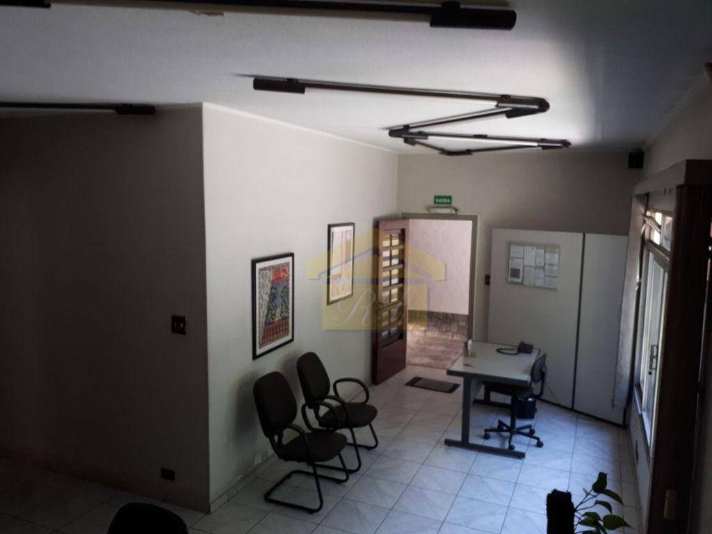 Casa à venda com 5 quartos, 275m² - Foto 1