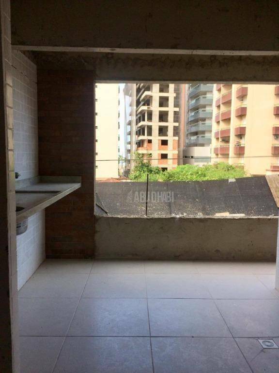 Apartamento à venda com 3 quartos, 105m² - Foto 11