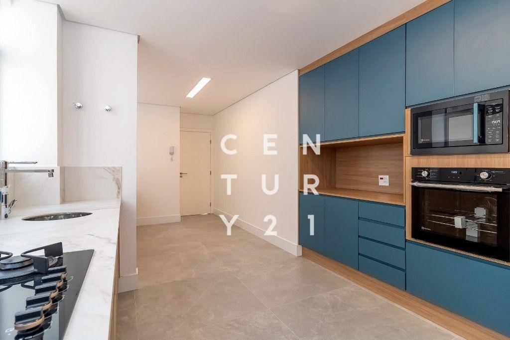 Apartamento à venda com 3 quartos, 219m² - Foto 10