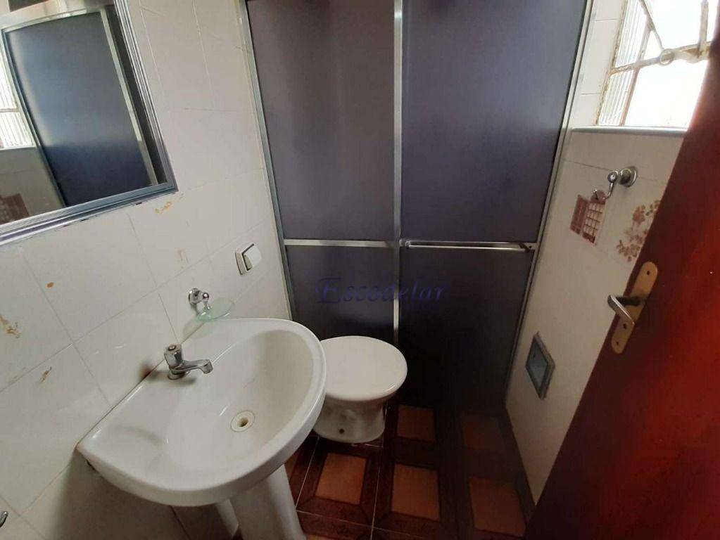 Casa à venda com 4 quartos, 200m² - Foto 17