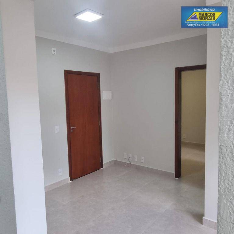 Apartamento à venda com 2 quartos, 48m² - Foto 7