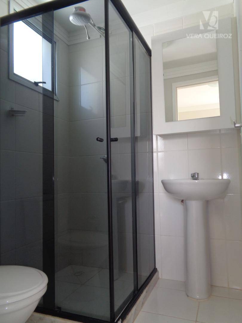 Apartamento à venda com 3 quartos, 65m² - Foto 17