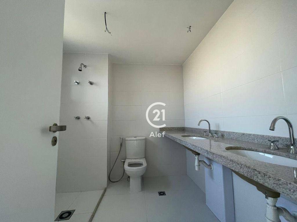 Apartamento à venda com 3 quartos, 162m² - Foto 16