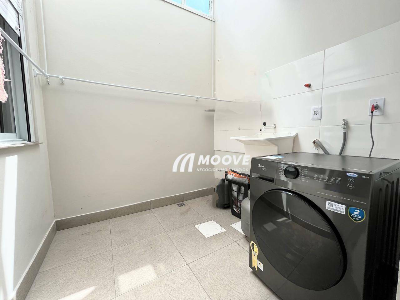 Casa à venda com 2 quartos, 60m² - Foto 8