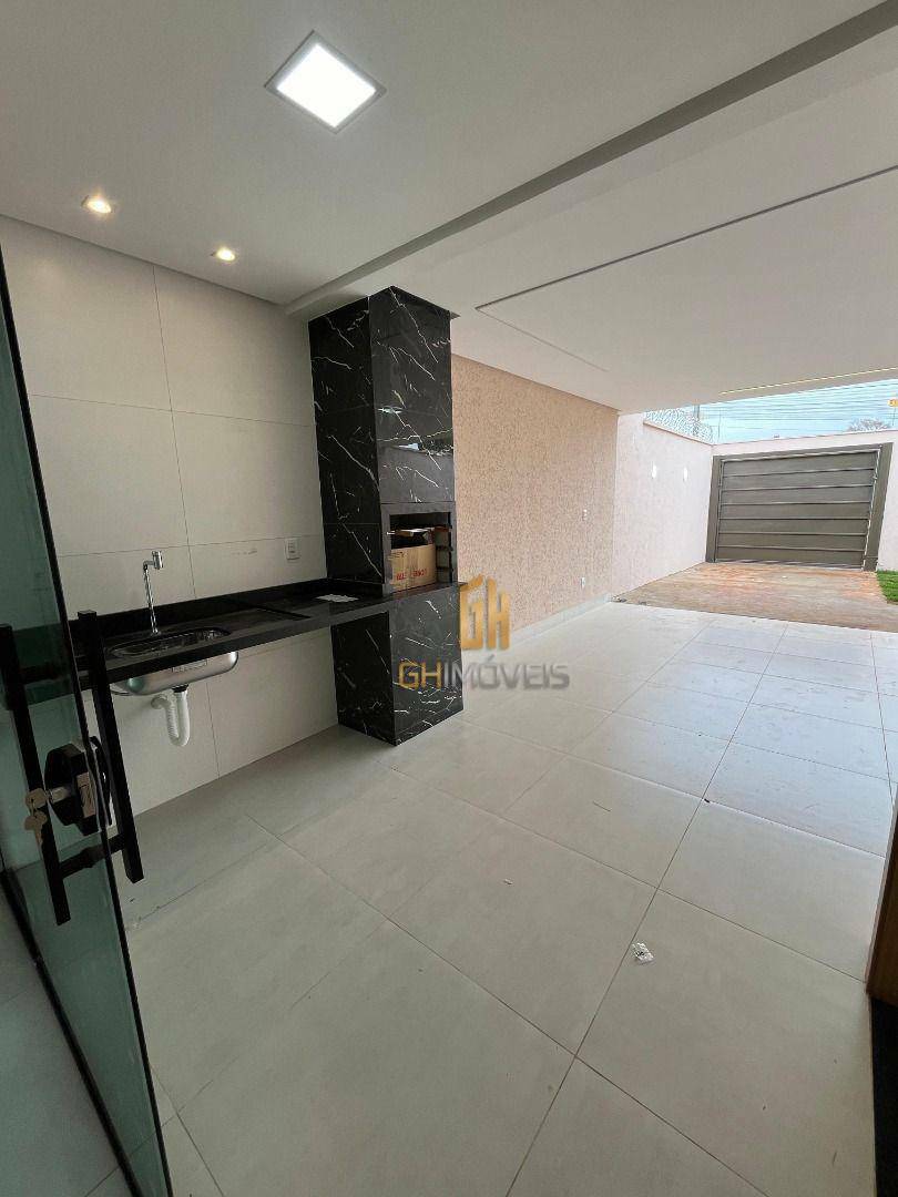 Casa à venda com 3 quartos, 126m² - Foto 13