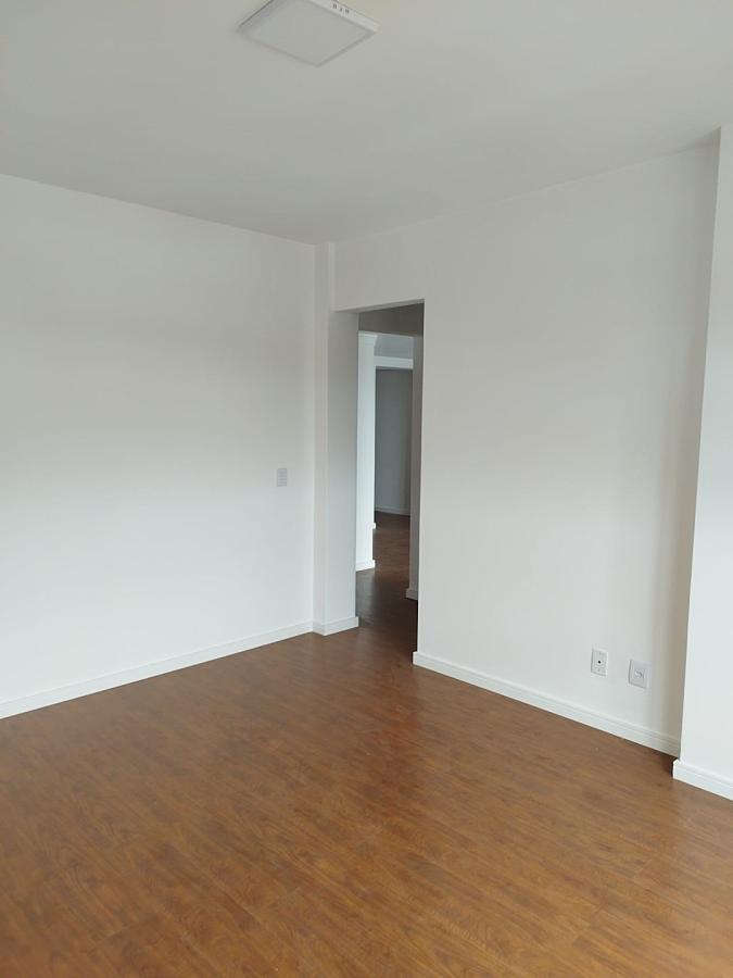 Apartamento à venda com 2 quartos, 79m² - Foto 25