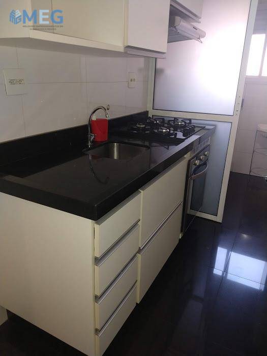 Apartamento à venda com 3 quartos, 63m² - Foto 20