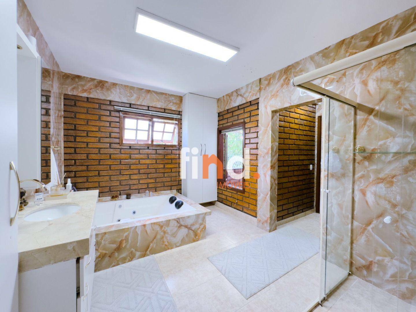 Casa de Condomínio à venda e aluguel com 7 quartos, 2500m² - Foto 26