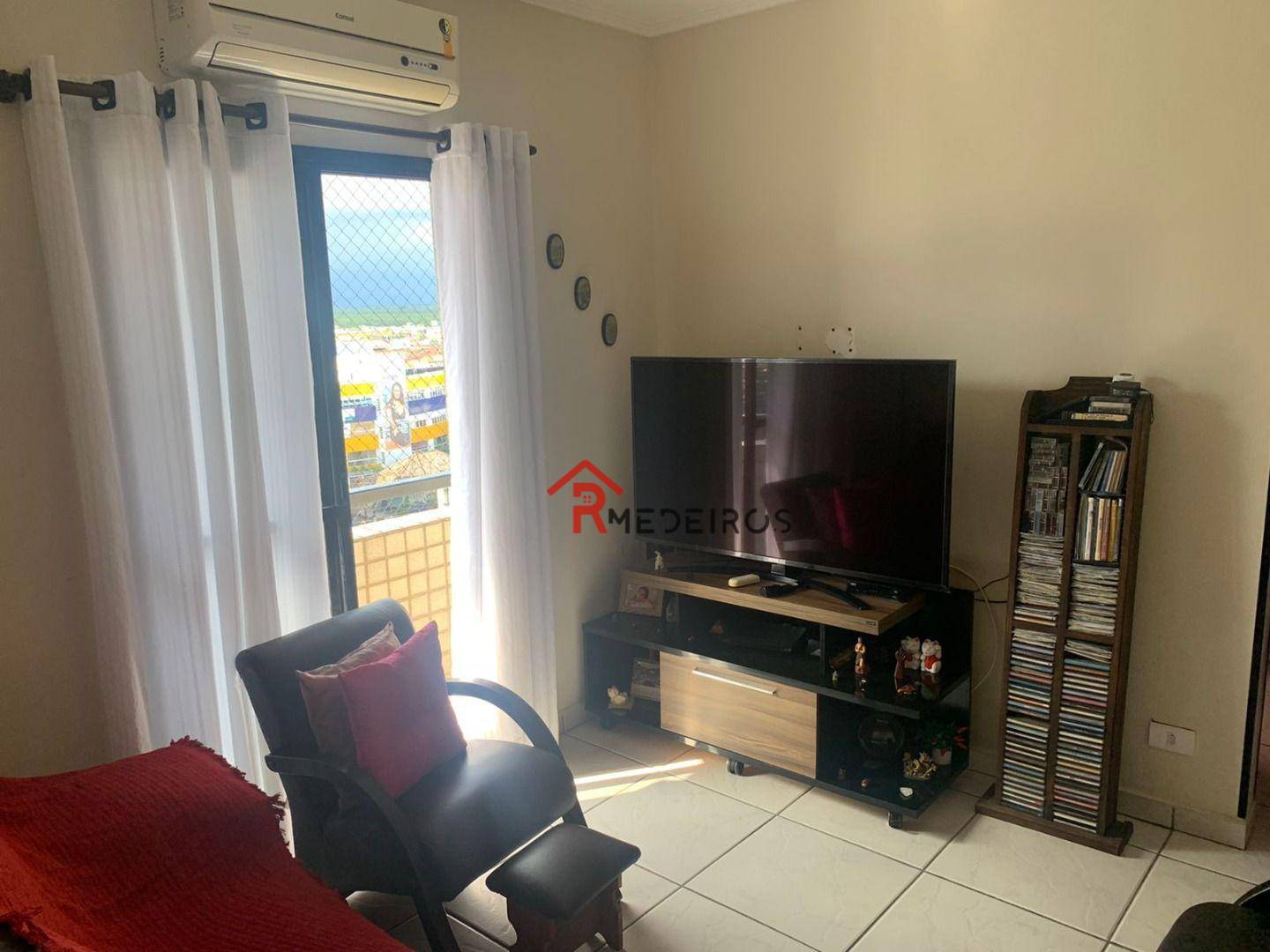 Apartamento à venda com 1 quarto, 53m² - Foto 2