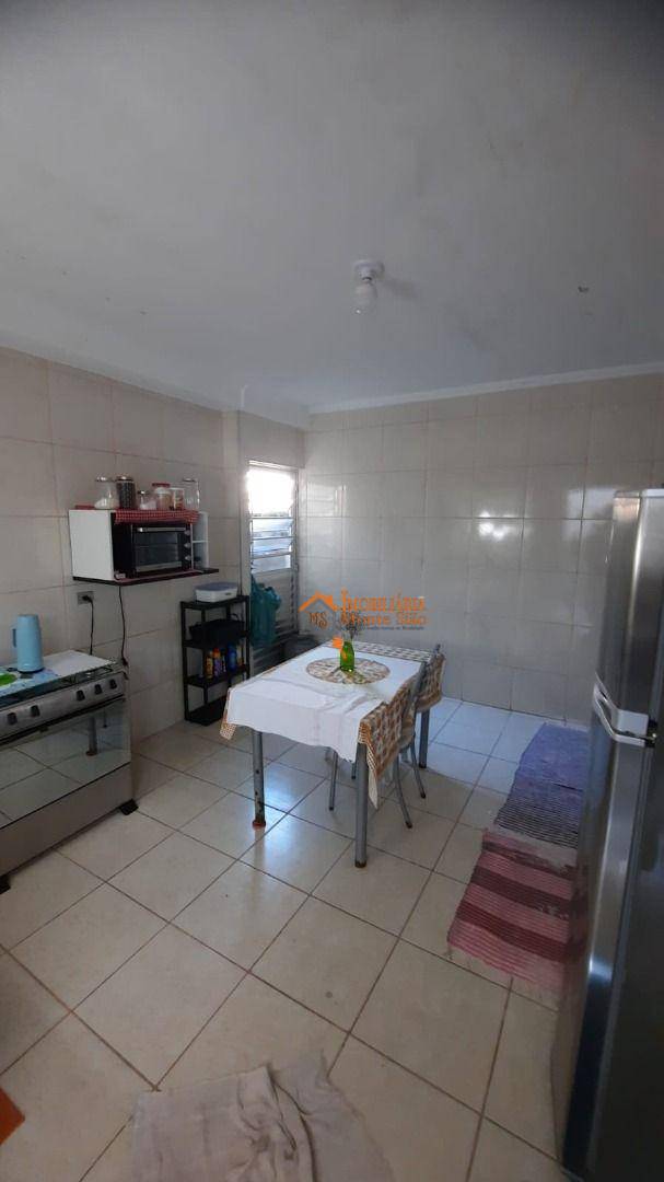 Sobrado à venda com 4 quartos, 150m² - Foto 2