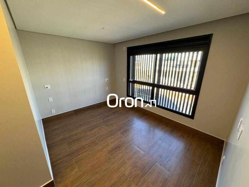 Sobrado, 3 quartos, 244 m² - Foto 5