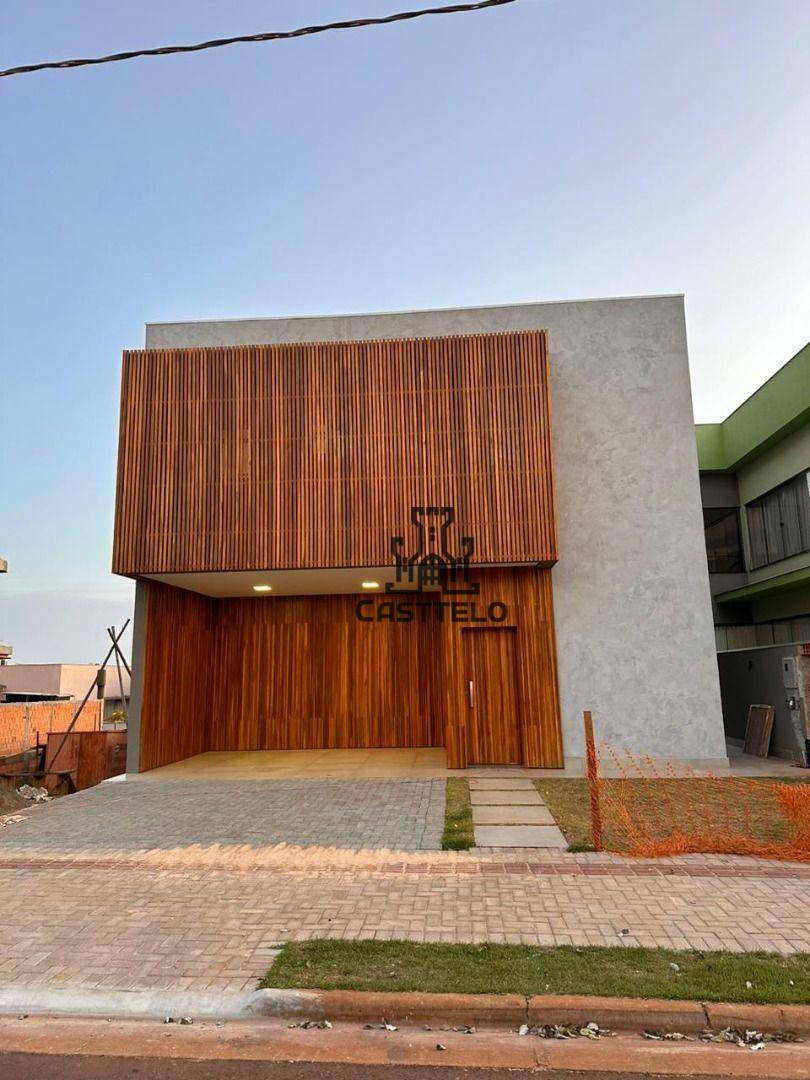 Casa de Condomínio à venda com 3 quartos, 230m² - Foto 1